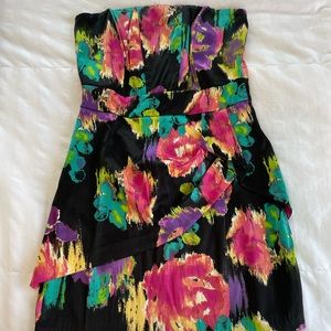 Super cute strapless dress